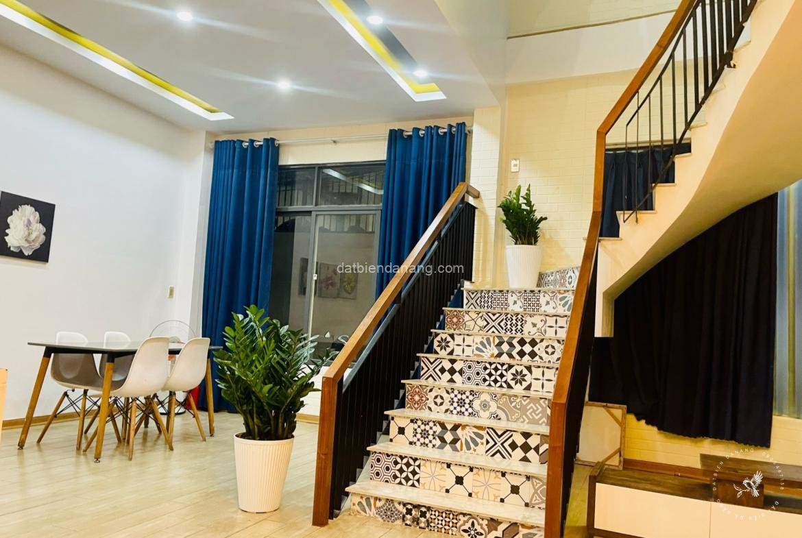 Mua Bán Bất Động Sản, Nhà Đất, Khách Sạn, Đất Nền Tại Đất Biển Đà Nẵng