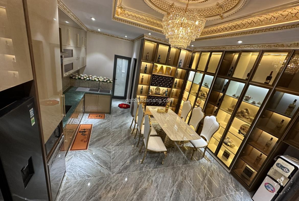 Mua Bán Bất Động Sản, Nhà Đất, Khách Sạn, Đất Nền Tại Đất Biển Đà Nẵng