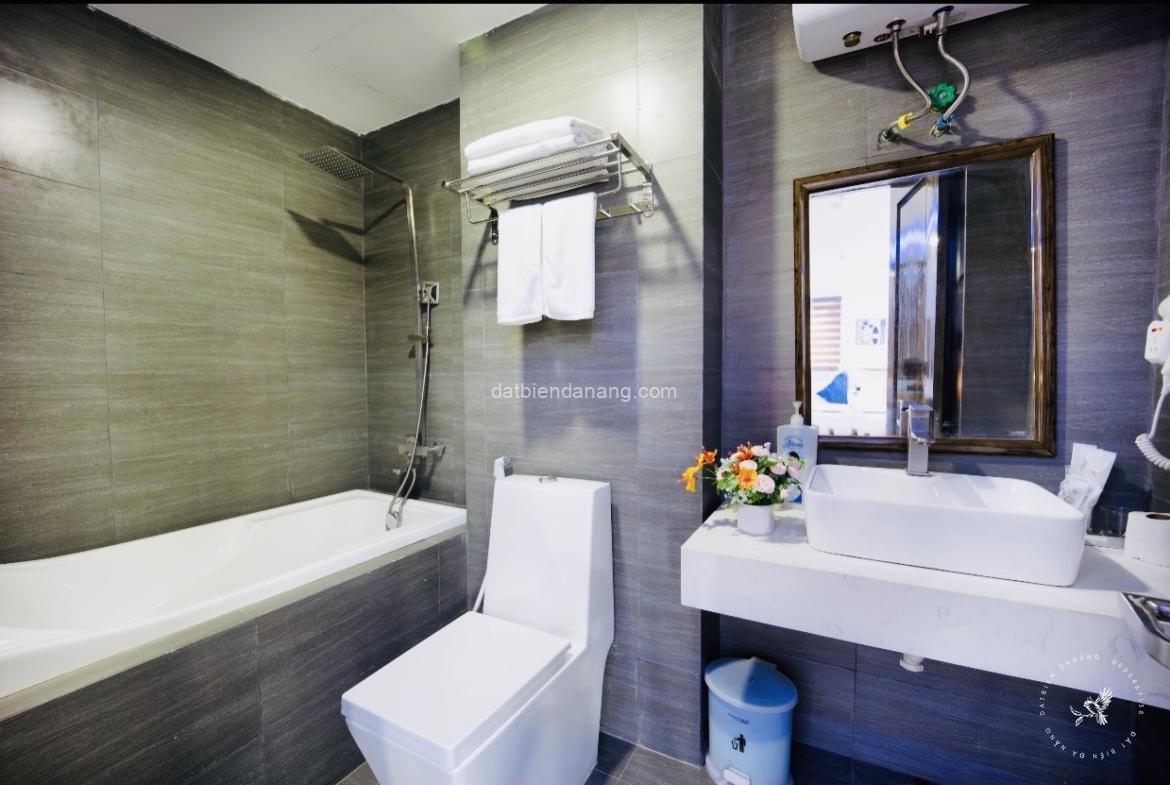 Mua Bán Bất Động Sản, Nhà Đất, Khách Sạn, Đất Nền Tại Đất Biển Đà Nẵng