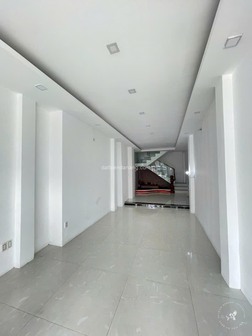 1000010628 - datbiendanang