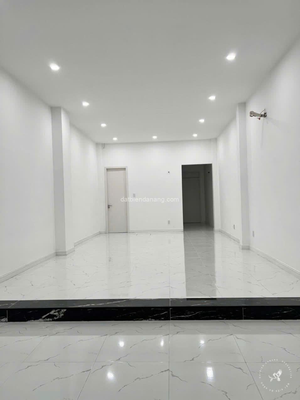 z6778562233497 0cdd2b61e08c7b58867ba9268e993c1f - datbiendanang