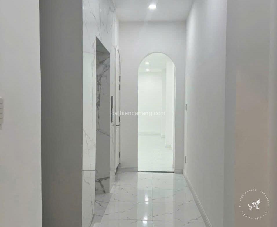 z6778562233818 abd5f45e3bb7138506fe7c295fc43da9 - datbiendanang