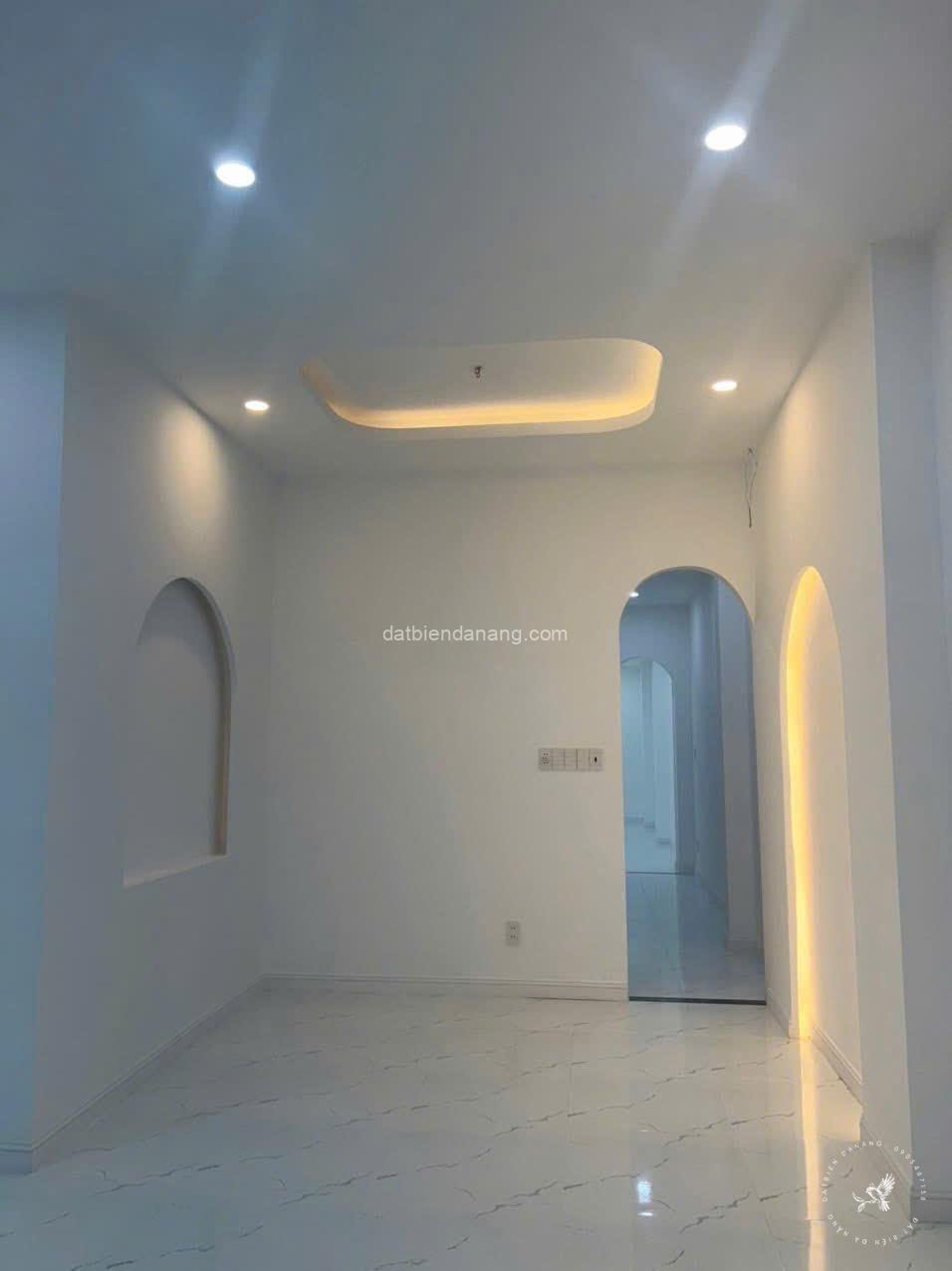 z6778562234750 8c761b000c3fcfd8ff5bf5d66cf35088 - datbiendanang