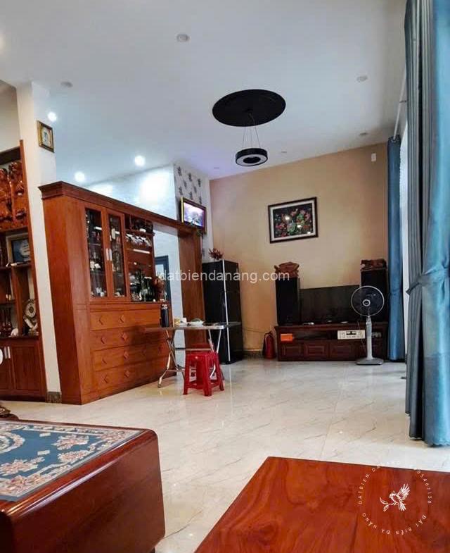 z6819630357538 2dbf345142a3fa66d17b6abfe78be51b - datbiendanang