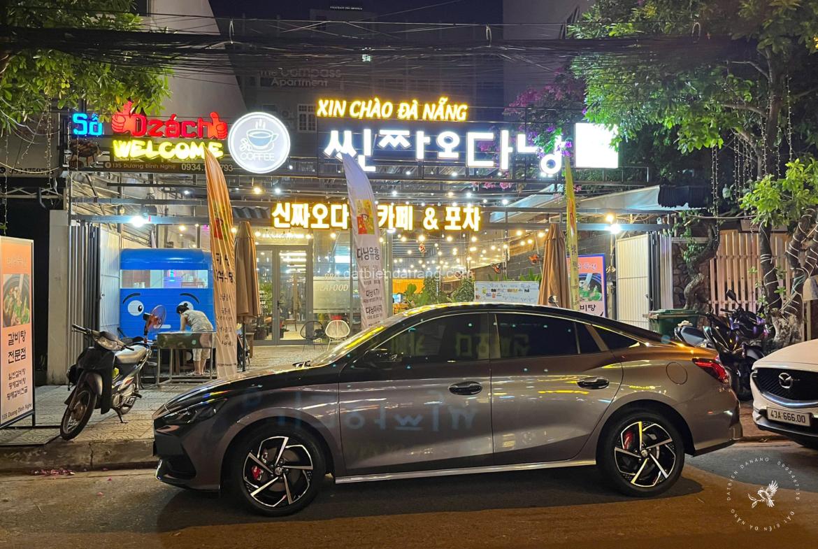 z6905537714990 cceeb825a63fb4cd7b9387e30365bdc1 scaled - datbiendanang