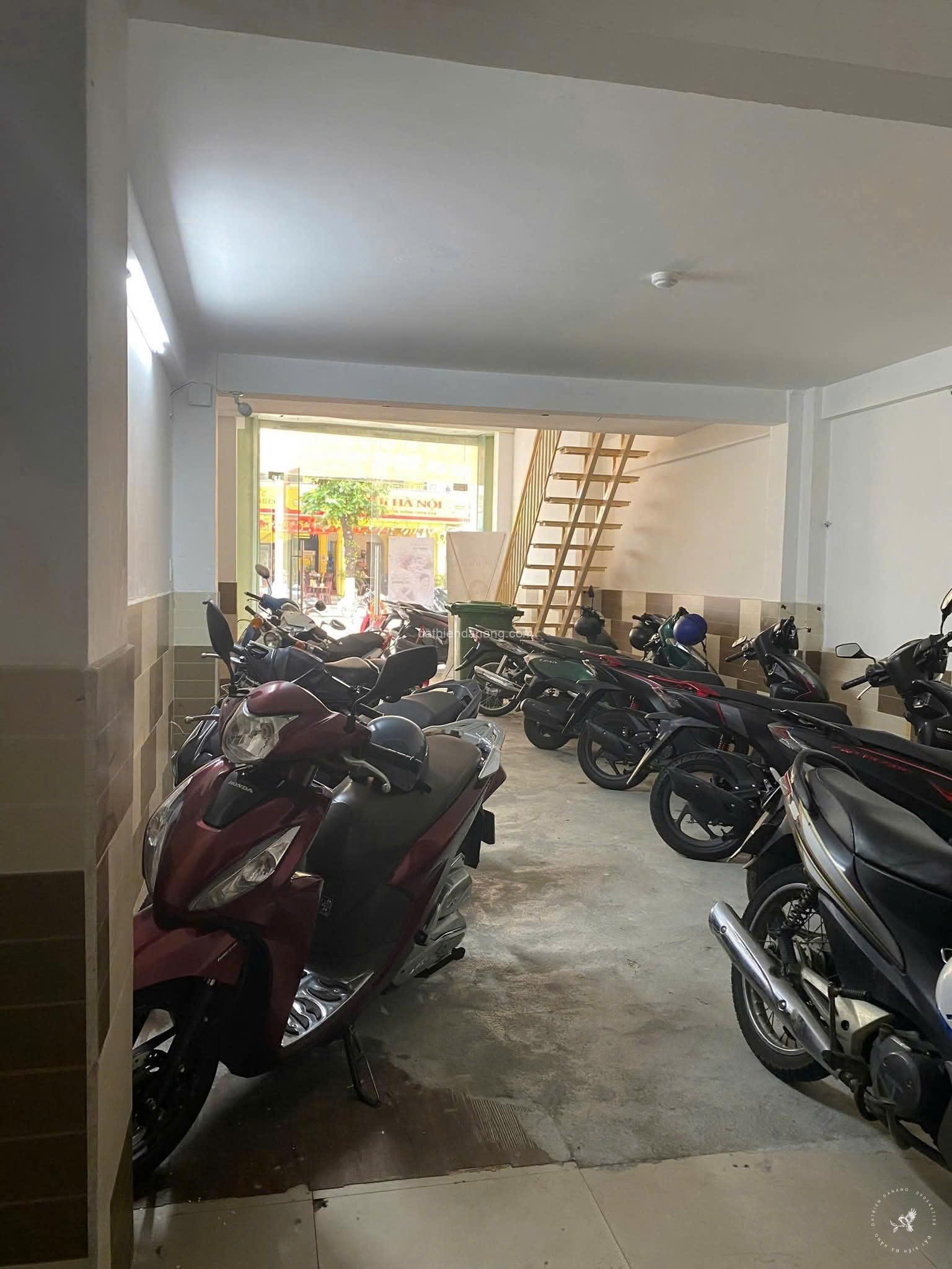 z6936948830502 c53fc3059d2f959cce09372d292bd0ce - datbiendanang